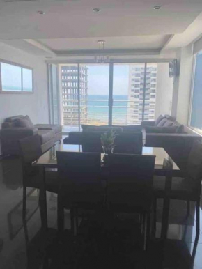 HERMOSO DEPARTAMENTO UBICADO EN ZONA EXCLUSIVA